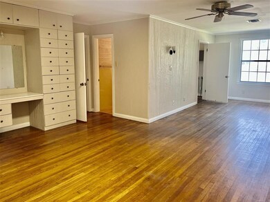 108 W 15th St, Lake Charles, LA 70601 - photo 4