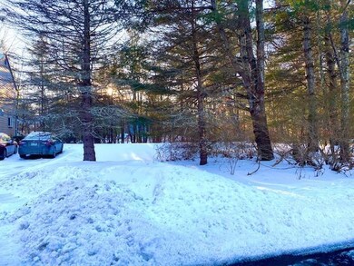 27 Parker Cir unit 25 & 27, Salem, NH 03079 - photo 3