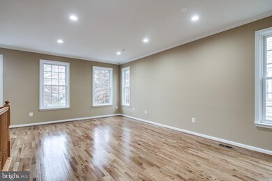 8431 Ice Crystal Dr, Laurel, MD 20723 - photo 3