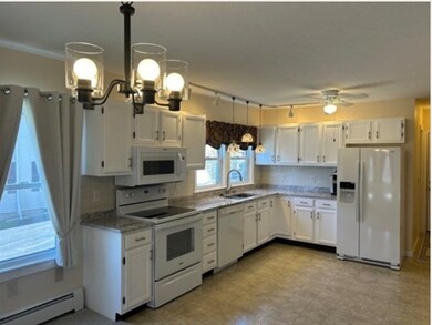 103 Lake St unit 1, Webster, MA 01570 - photo 4