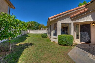 Entrance & Side Yard