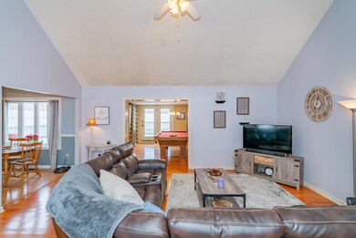 104 Fieldstone Ct NA-15