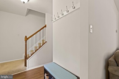 15636 Emery Ct, Bowie, MD 20716 - photo 3