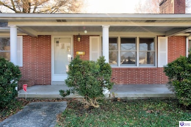 430 College St, Elizabethtown, KY 42701 - photo 2