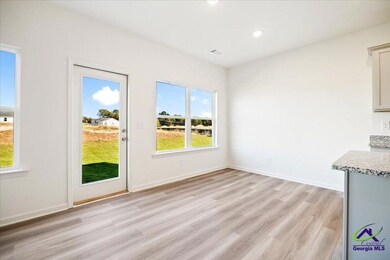 2008 Fall Harvest Dr, Macon, GA 31216 - photo 7