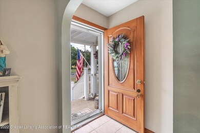 06-654-N-Main-St-WindowStill-Real-Estate