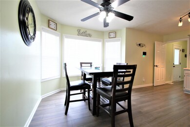 531 Helmwood Cir, Mount Washington, KY 40047 - photo 6