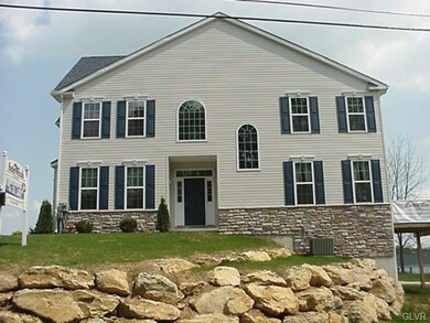 2 Emily Ct, Reading, PA 19606 - photo 2