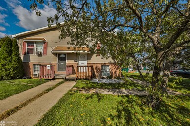 2733 Columbia St, Easton, PA 18045 - photo 2