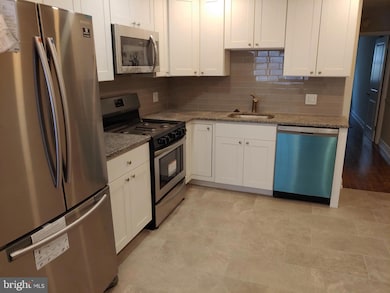 2040 S 18th St unit 1, Philadelphia, PA 19145 - photo 5