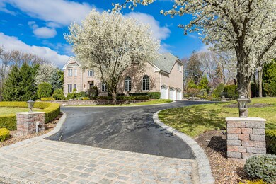 2 Lakeview Dr, Holmdel, NJ 07733 - photo 7