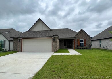 22711 E 102nd Place S, Broken Arrow, OK 74014 - photo 2