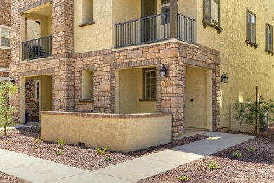 002_Patio