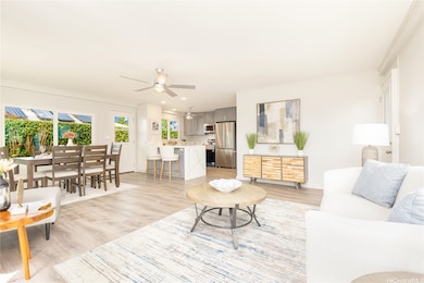 407 Keaniani St unit B, Kailua, HI 96734 - photo 2