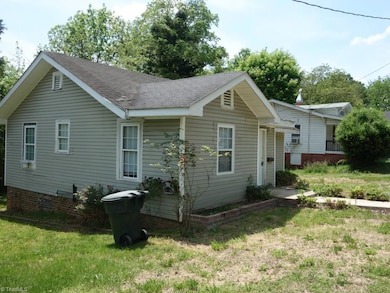 807 Ashdol St, Asheboro, NC 27203 - photo 4