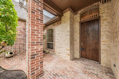 8113 Thornwood Dr, North Richland Hills, TX 76182 - photo 4