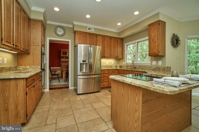 3013 Ashburton Manor Dr, Herndon, VA 20171 - photo 7