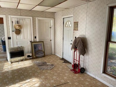 202 Bangor Rd, Lawrence, MI 49064 - photo 4