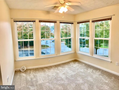 701 Harvest Run Dr, Odenton, MD 21113 - photo 5