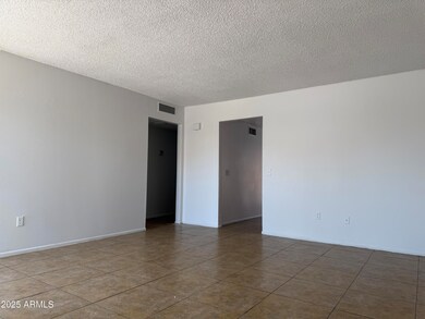 5318 W Turney Ave unit 2, Phoenix, AZ 85031 - photo 5