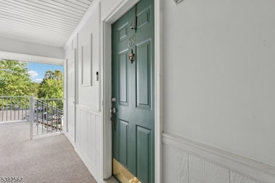 89 Lindsey Ct unit 4021, Franklin Park, NJ 08823 - photo 3