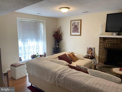 658 N Armistead St, Alexandria, VA 22312 - photo 7