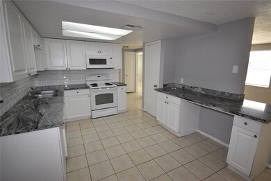 10920 Jason Rd, Port Richey, FL 34668 - photo 4