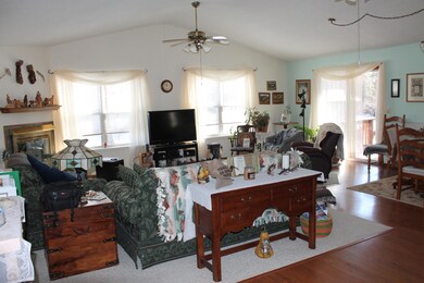 378 Shiloh Ln, Kimberling City, MO 65686 - photo 2