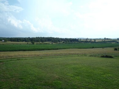 272 Naron Rd, Shelbyville, TN 37160 - photo 7