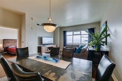 Dining room with baseboards