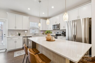 12106 Brooklyn Ave, Charlotte, NC 28204 - photo 5