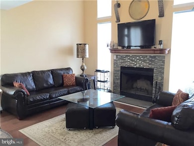 61 Allison Rd, East Windsor, NJ 08520 - photo 4