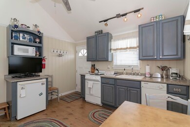 Kitchen1
