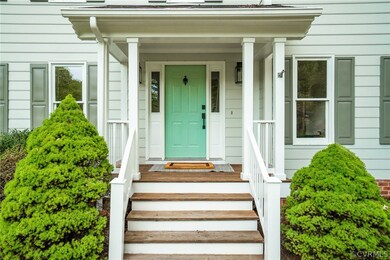 Bright and fresh entryway
