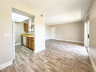 616 S Hardy Dr unit 210, Tempe, AZ 85281 - photo 4