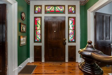 119 S High St, Edinburg, VA 22824 - photo 3