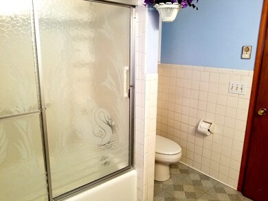 254 East St, South Hadley, MA 01075 - photo 7