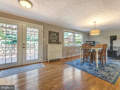 5792 Hurdle Hill Ct, Frederick, MD 21703 - photo 6