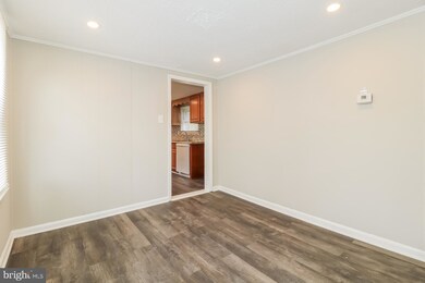 215 Zeppelin Ave, Brooklyn, MD 21225 - photo 5