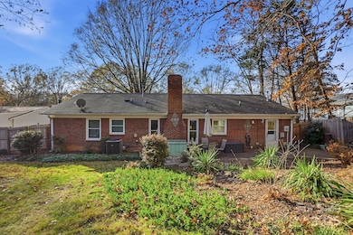 6309 Pineburr Rd, Charlotte, NC 28211 - photo 3