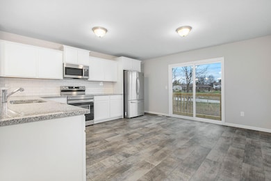3 CSS038-i1830-Kitchen1