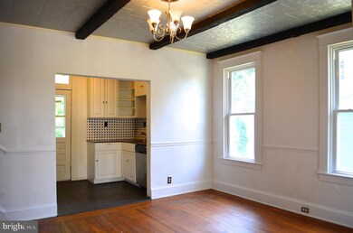 233 Mallow Hill Rd, Baltimore, MD 21229 - photo 5