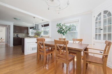 70 Betts Rd, Belmont, MA 02478 - photo 5