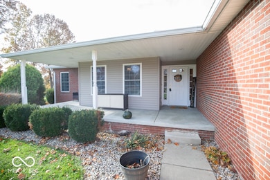 1675 Twin Oaks Dr, North Vernon, IN 47265 - photo 4