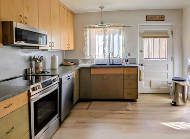 3514 Anderson Ave SE unit C, Albuquerque, NM 87106 - photo 7