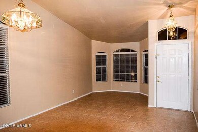 Living Room2 (1 of 1)