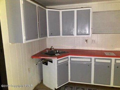 208 Richard Ln, Kunkletown, PA 18058 - photo 5