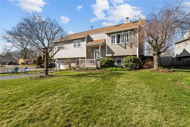 73 Zachariah Place, Warwick, RI 02889 - photo 4