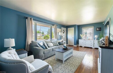 858 5th St, Struthers, OH 44471 - photo 7