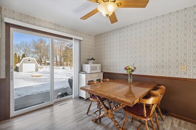 17-2285-Effie-Ln-Niles-MI-49120-WindowSt